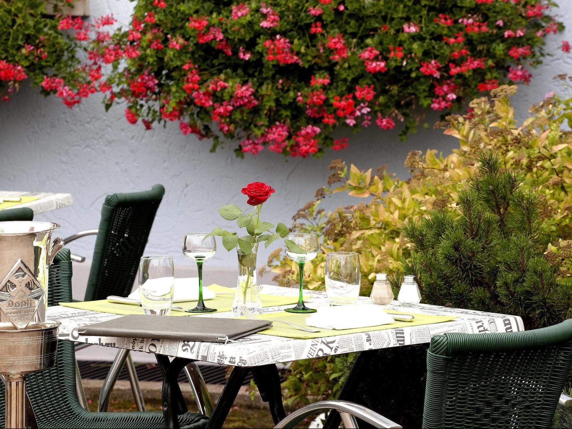 Logis Hotel-Restaurant De La Poste Urmatt Exterior photo